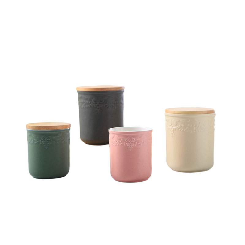 Wholesale Kitchen Tea Coffee Sugar Ceramic Storage Jars Canisters with Wooden Lids
