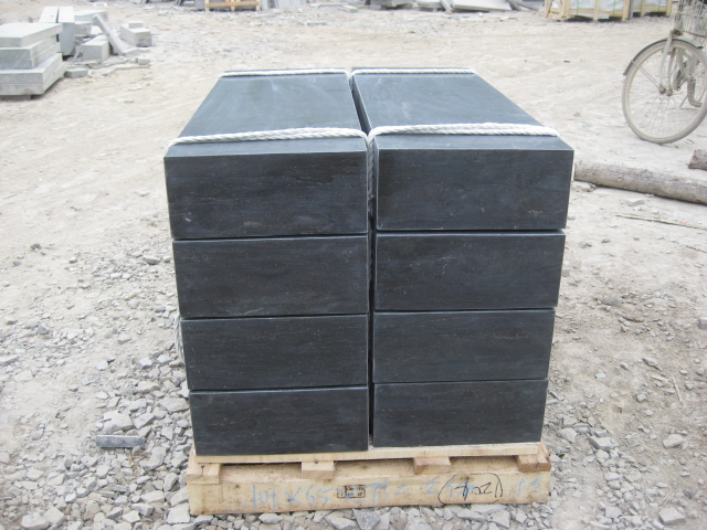 Bush-Hammered Blue Limestone Paving Steps for Outside
