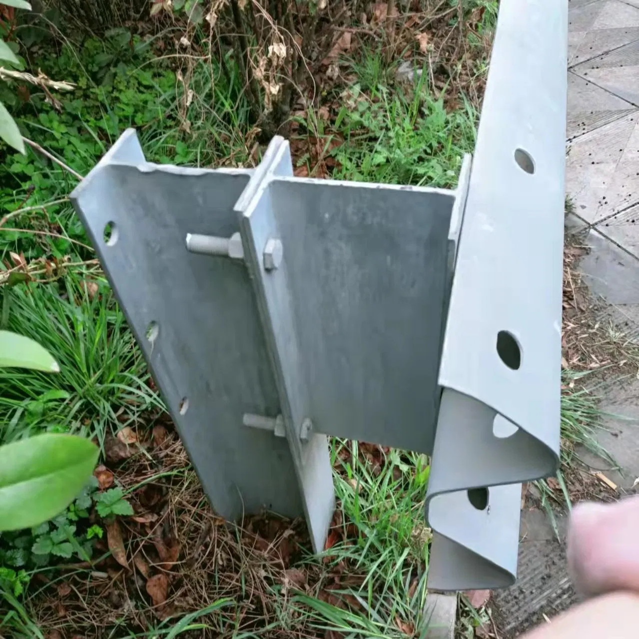 Impact Resistant Highway Guardrail with Anti Corrosion Features for Bridges Slopes and Roadside Protection