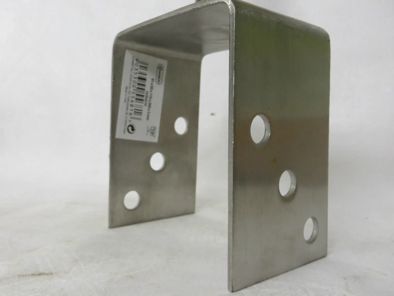 Грунтовый анкер U-образный оцинкованный с отверстиями