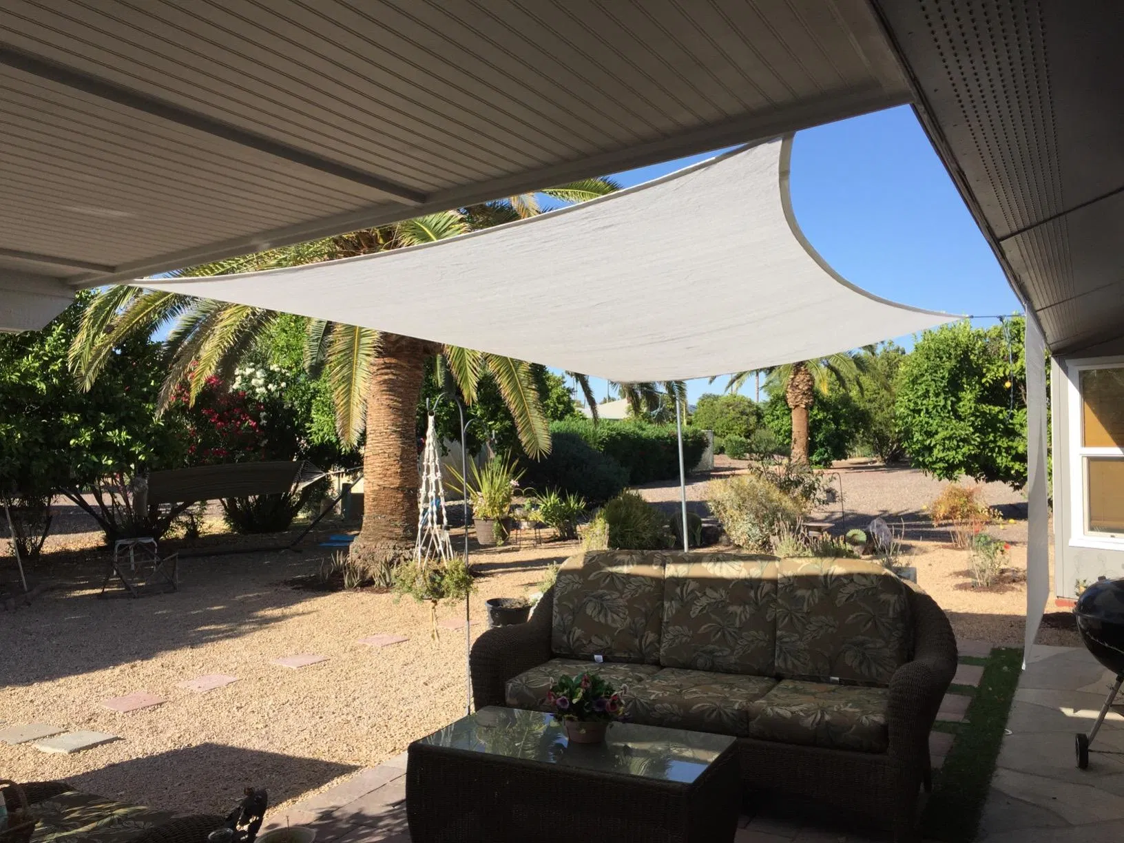 High-Quality UV Protection Shade Sail for Gardens and Decks
