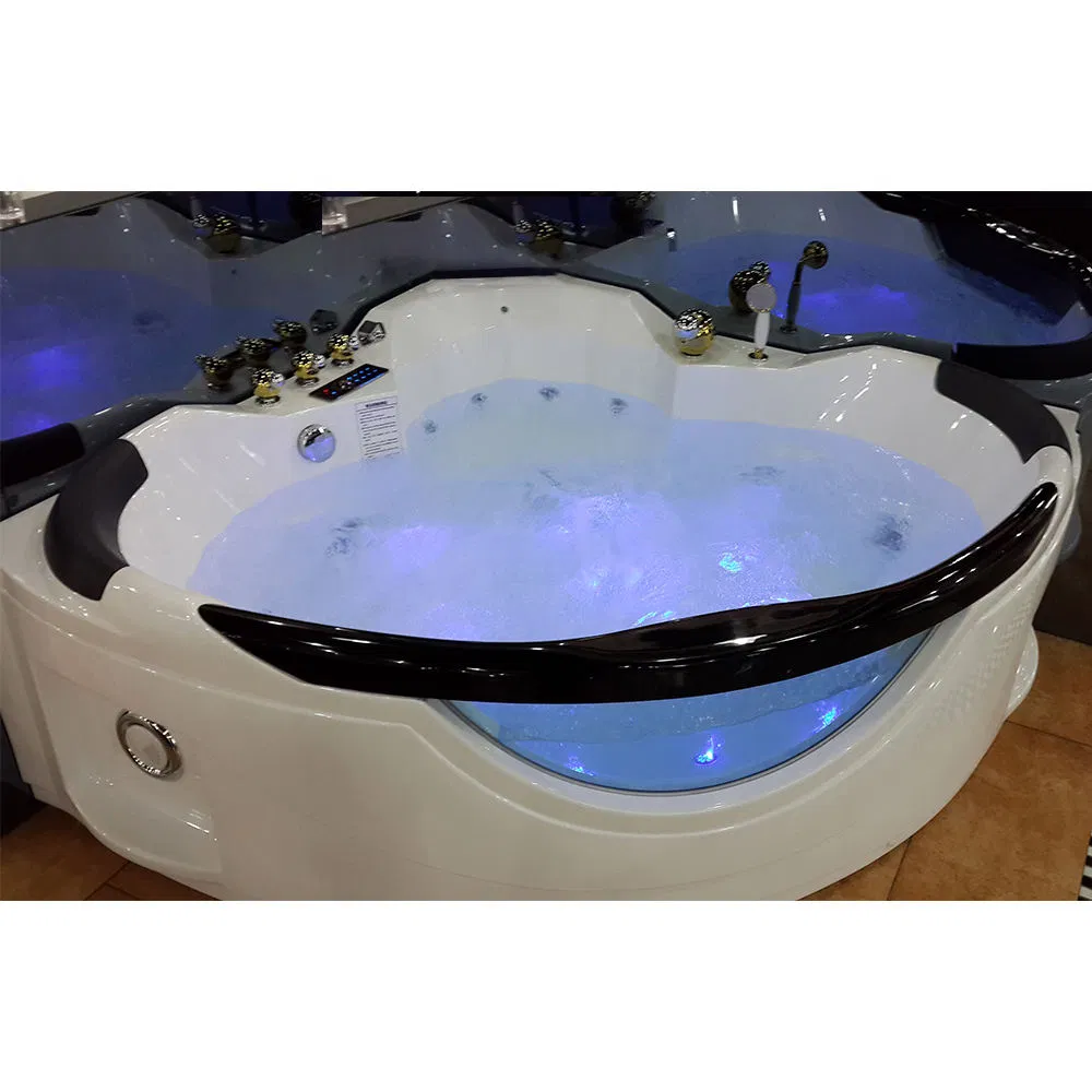 Угловая акриловая ванна с гидромассажем