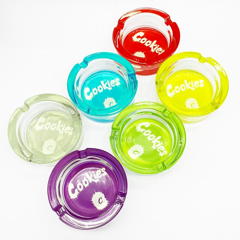 2021 Factory Classic Cookies Leave Glass Designer Windproof Smoking Ashtray Cigar Round Ash Tray
