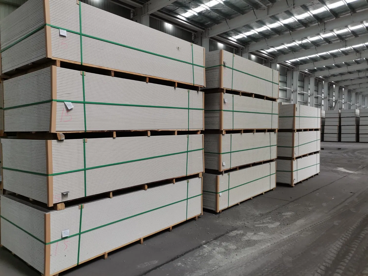 Refractory Calcium Silicate Board Building Materials Fire Proof Thermal Insulation