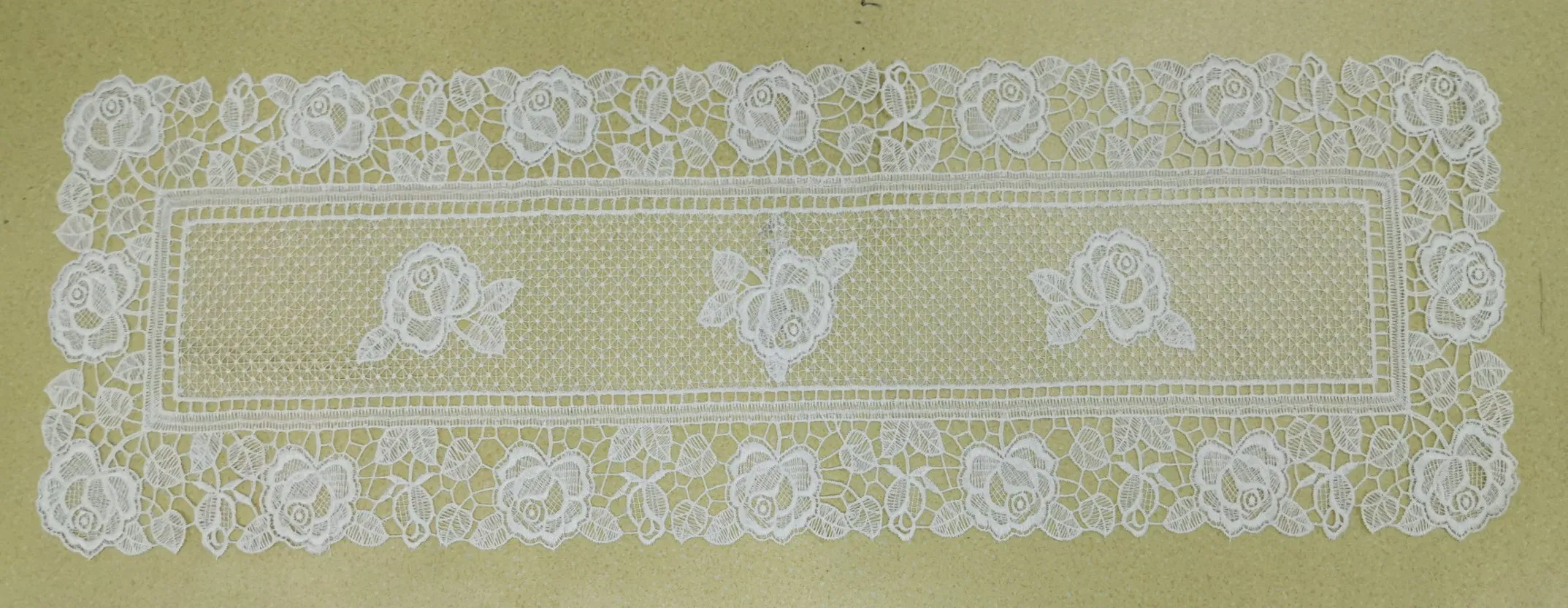 White Hand Embroidery Napkin for Wedding
