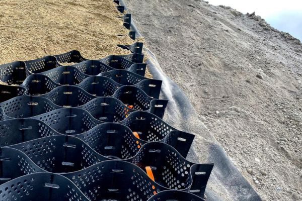 Durable HDPE Geocell Gravel Grid for Effective Soil Reinforcement