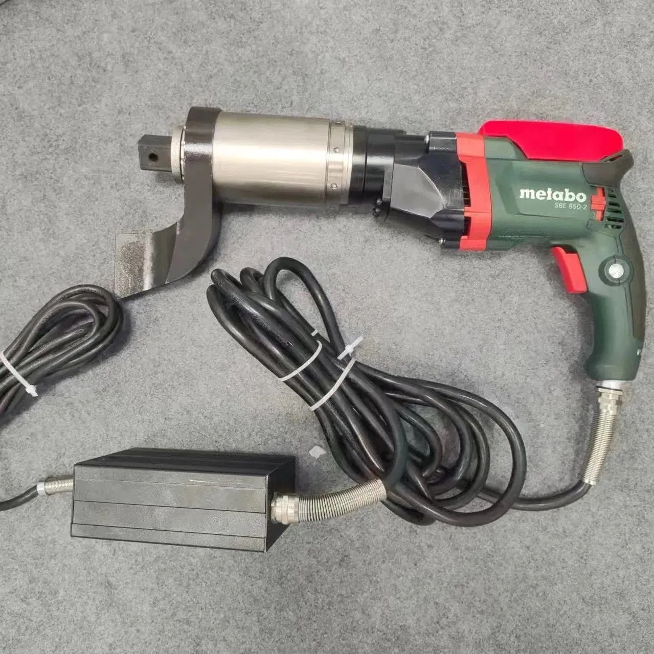 Gain-Adjustable ETW Digital Electric Torque Wrench