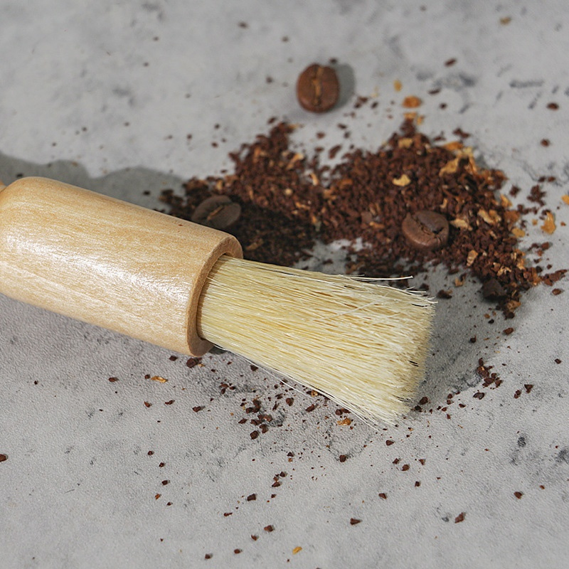 Щетка для чистки кофемолки с деревянной ручкой