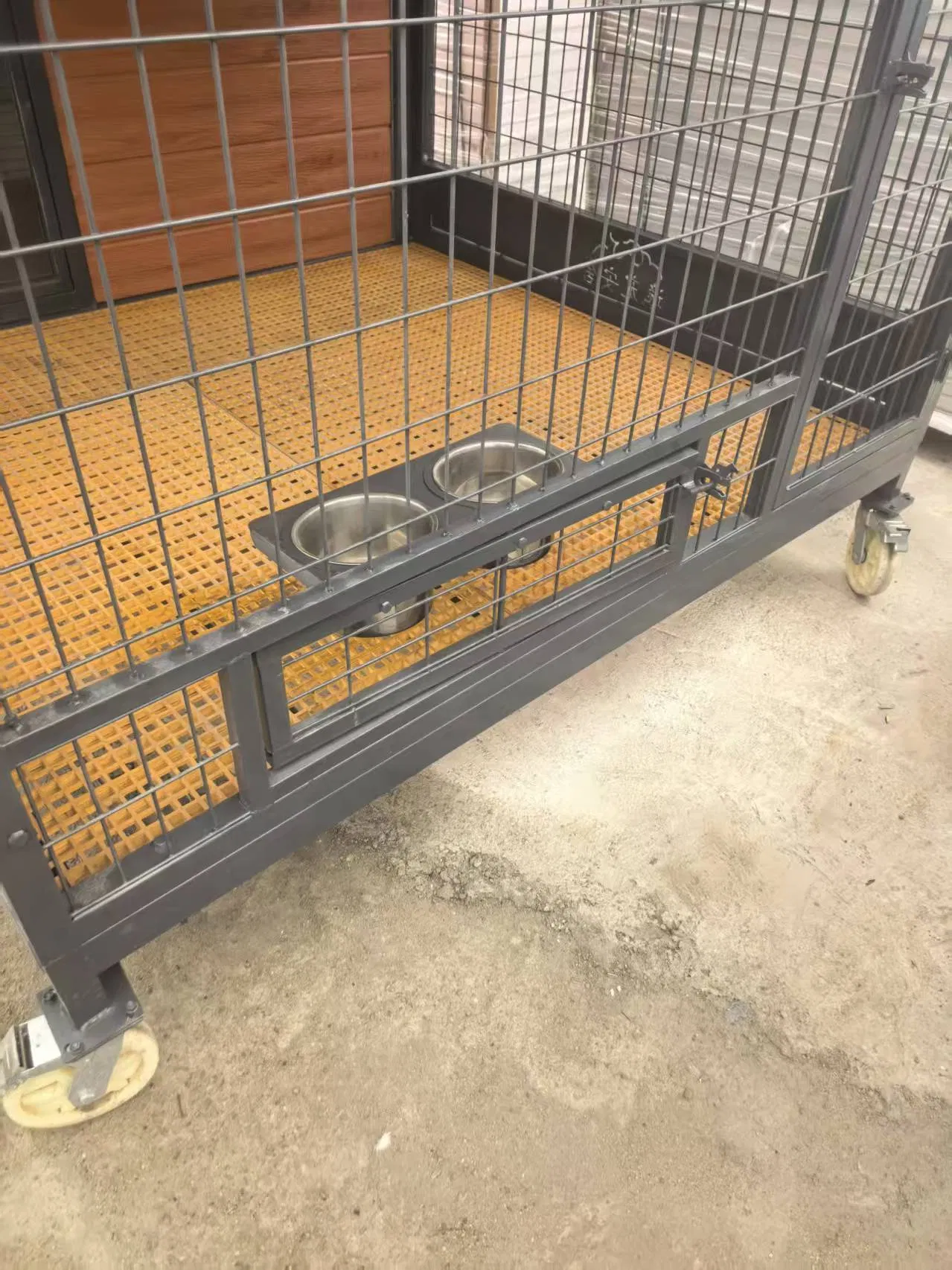 Dog House Large Outdoor Elevated Pet Villa with Open Roof & Terrace, Waterproof, Easy to Clean for Medium/Large Dogs