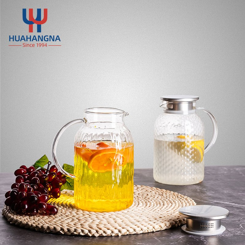 Стеклянный кувшин 2 л с крышкой, винтажный