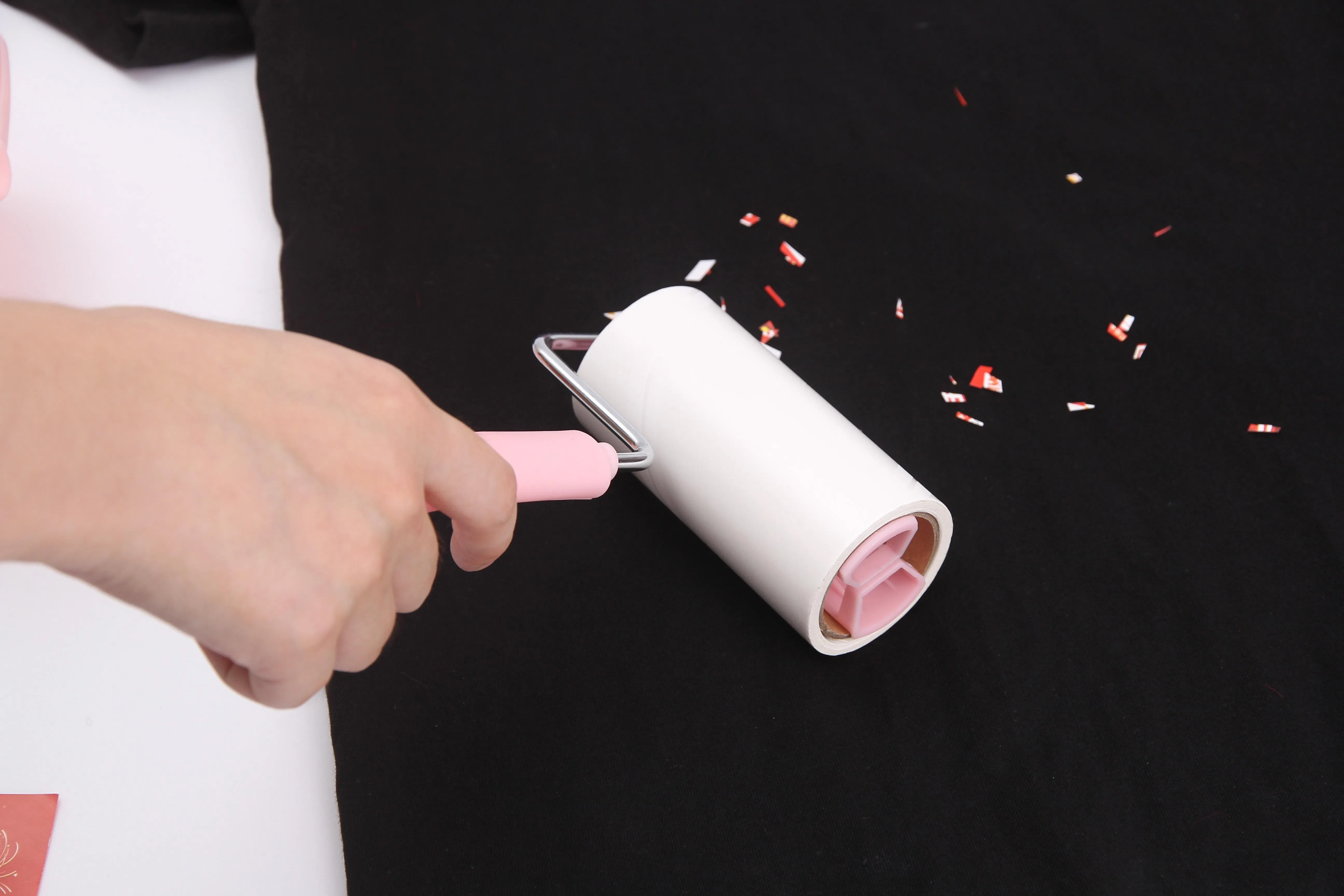 Diagonal Cut Tear Paper Dust Clothes Pet Hair Remover Cleaning Adhesive Sticky Lint Roller with Cover