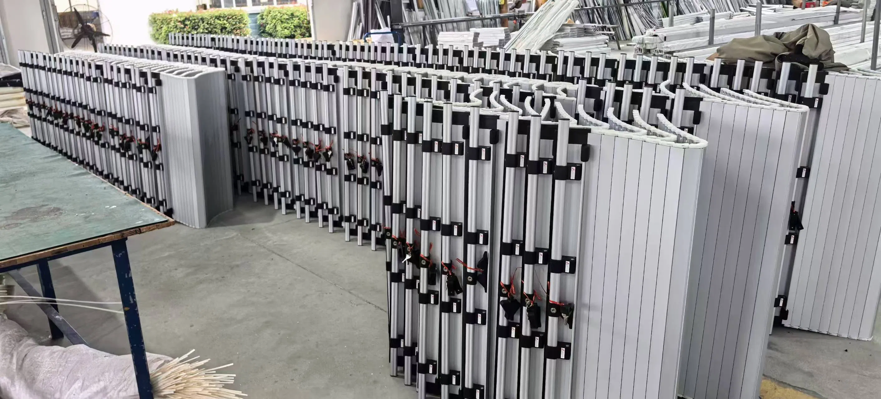 Custom-Sized Supplier Esport Aluminum Roller Shutter