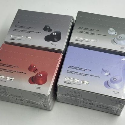 1: 1 Studio Solo Buds Pop up Animation Earphone