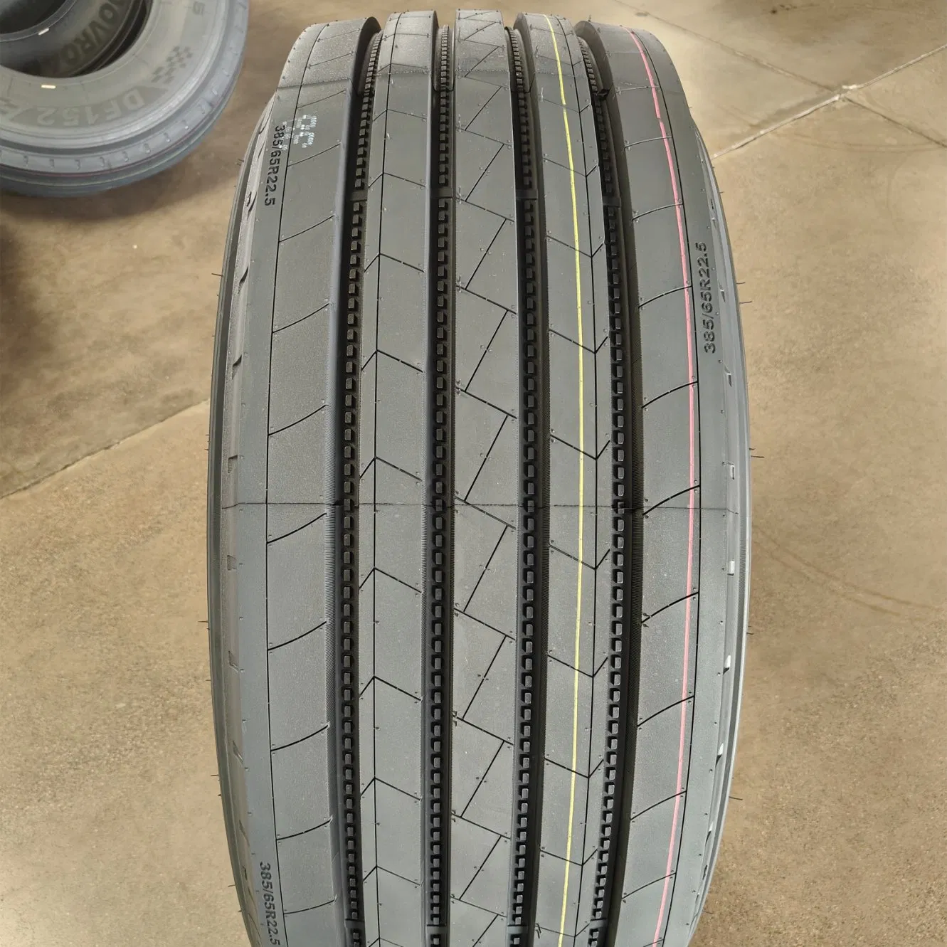 Грузовые шины Gladstone 315/80r22.5, 7.50r16 и другие размеры