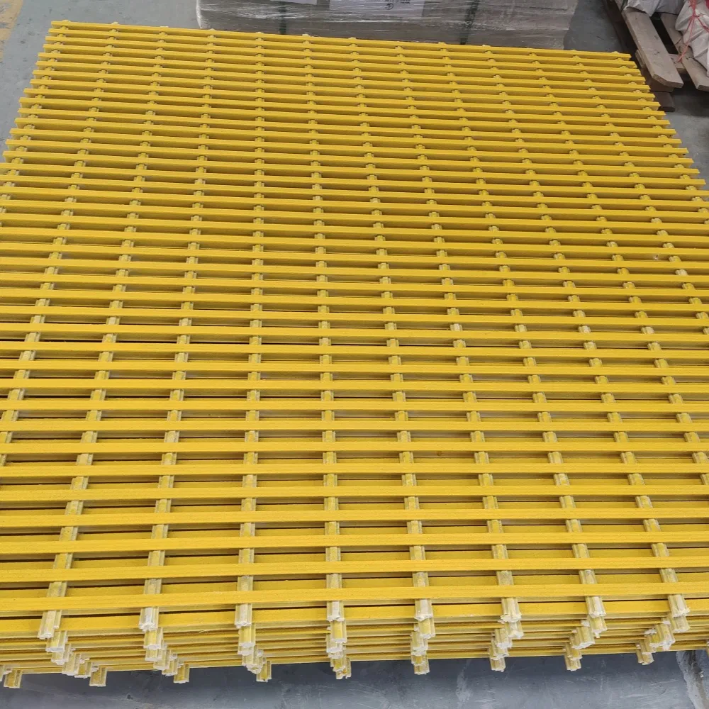 Hw Fiberglass Pultruded Grating FRP Grilles GRP Anti-Slip Grating for Sidewalk