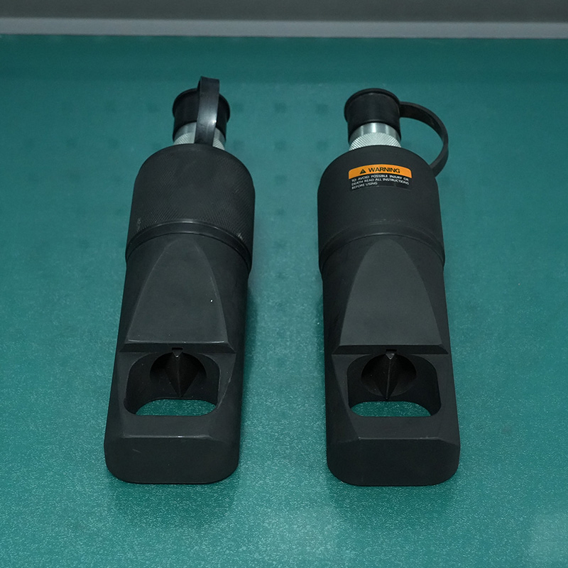 50 Ton NC Series Hydraulic Nut Splitter Single Acting Spring Return Hydraulic Nut Splitter