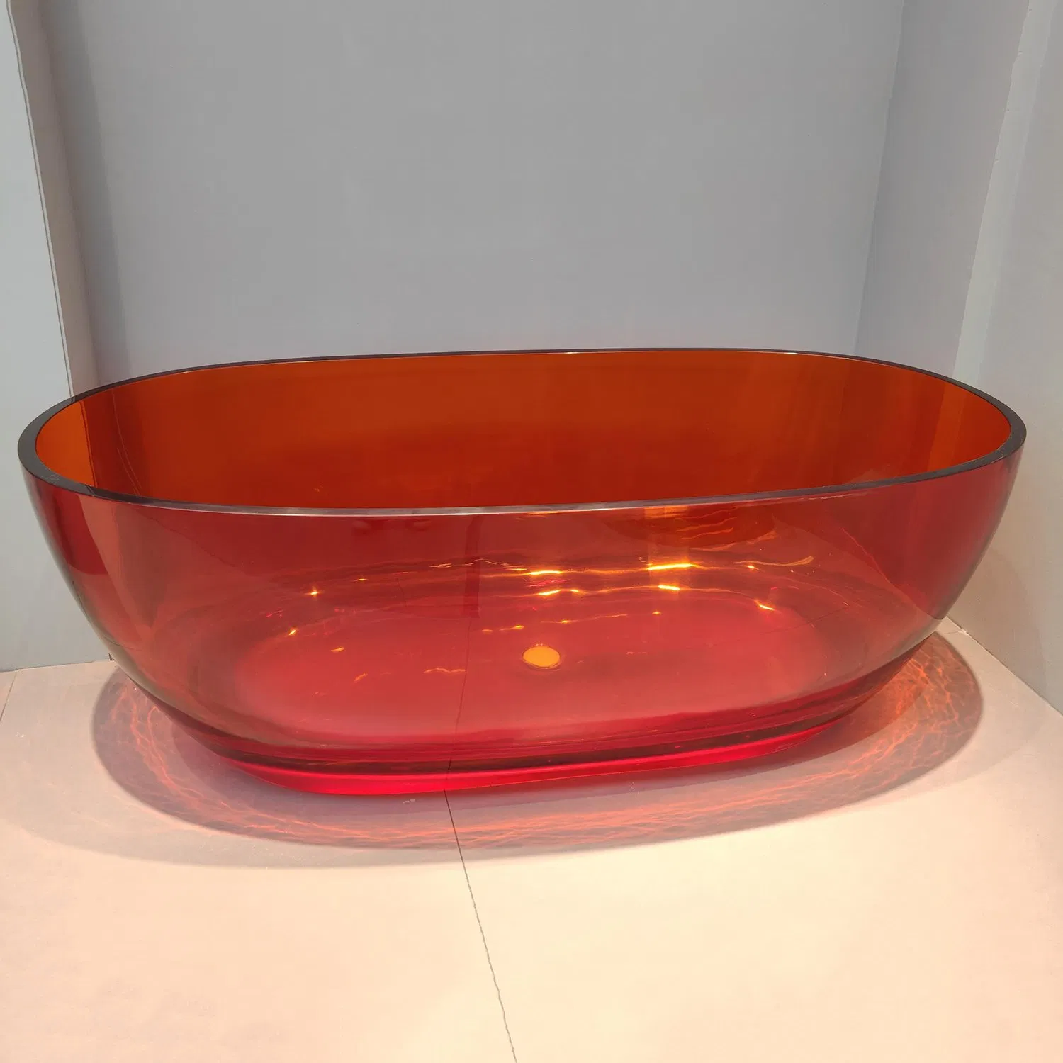 High Quality Translucent Tub Resin Red Solid Surface Inclined Design Bathtub for Bathroom