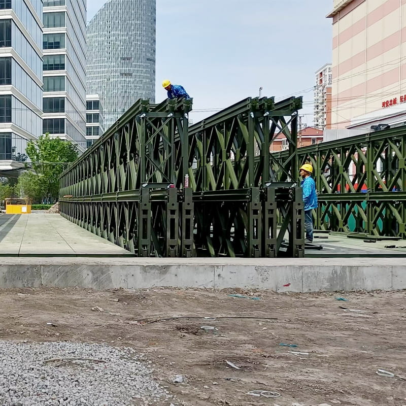 Top Notch Quick Assembly Versatile Bailey Bridge for River Crossings