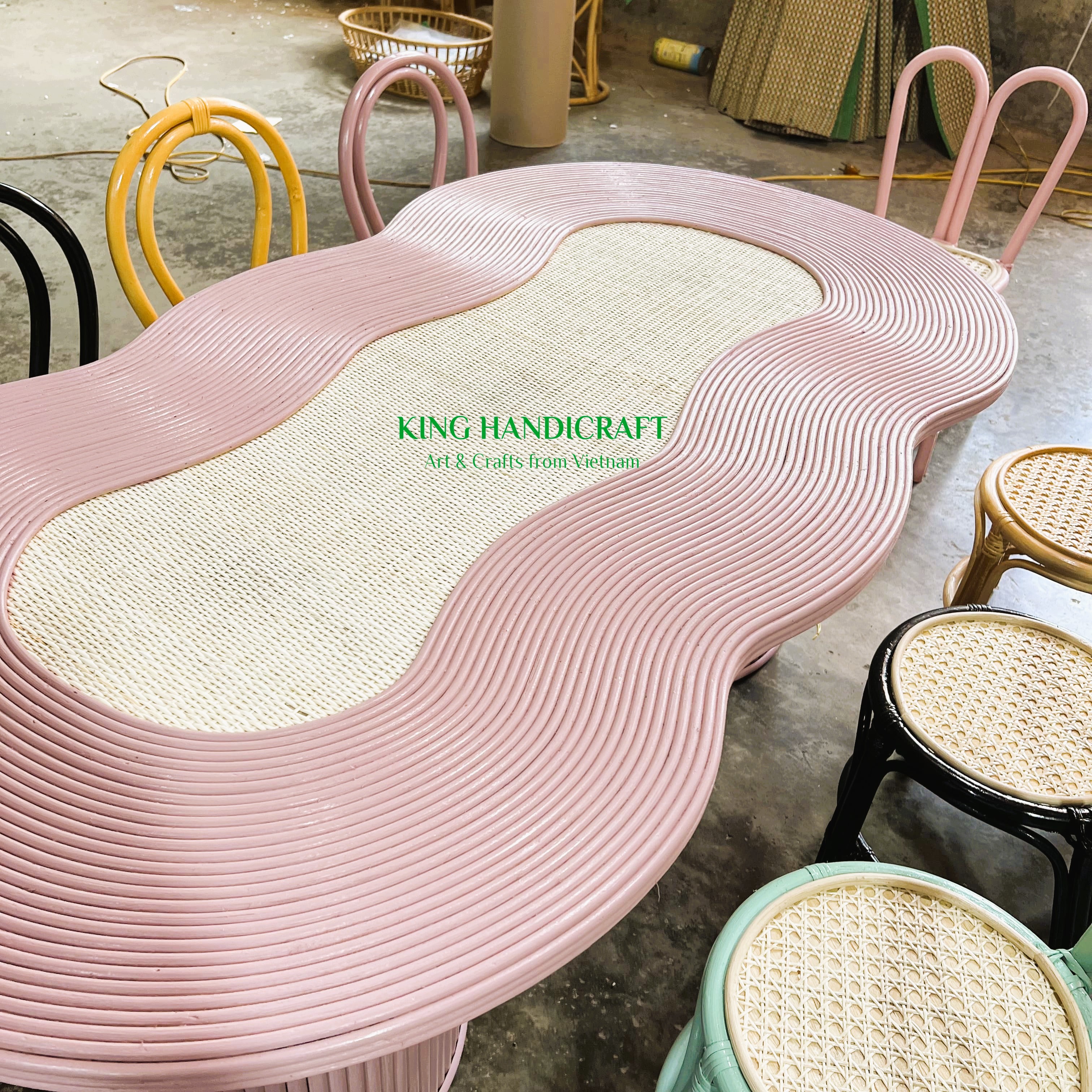 Мебель детская для игровой комнаты стулья ротанг плетеные