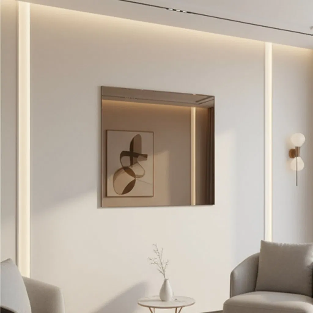 Elegant Decorative Wall Mirror for Home and Office Spaces