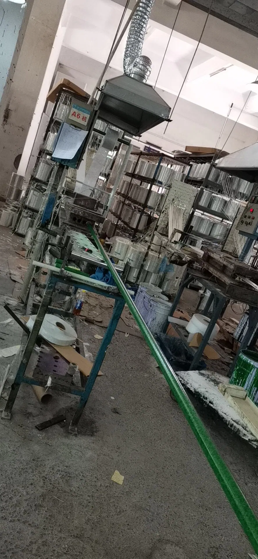 Customized 3mm Thick Green Color FRP Fiberglass Tube 22mm ID 28mm Od 1.35m Length for Garden Tool Handles