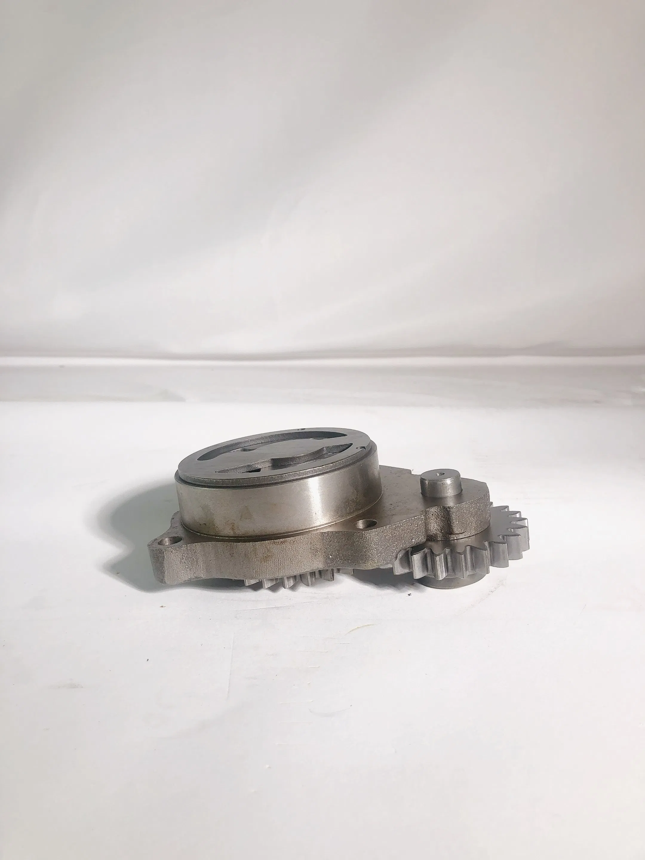 Масляный насос 4939588 для двигателя Cummins 6b