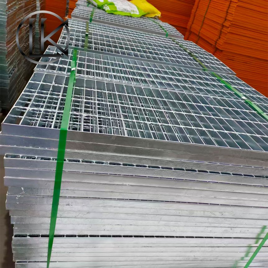 Pressed Steel Grating Trench Covers for Efficient Drainage Solutions