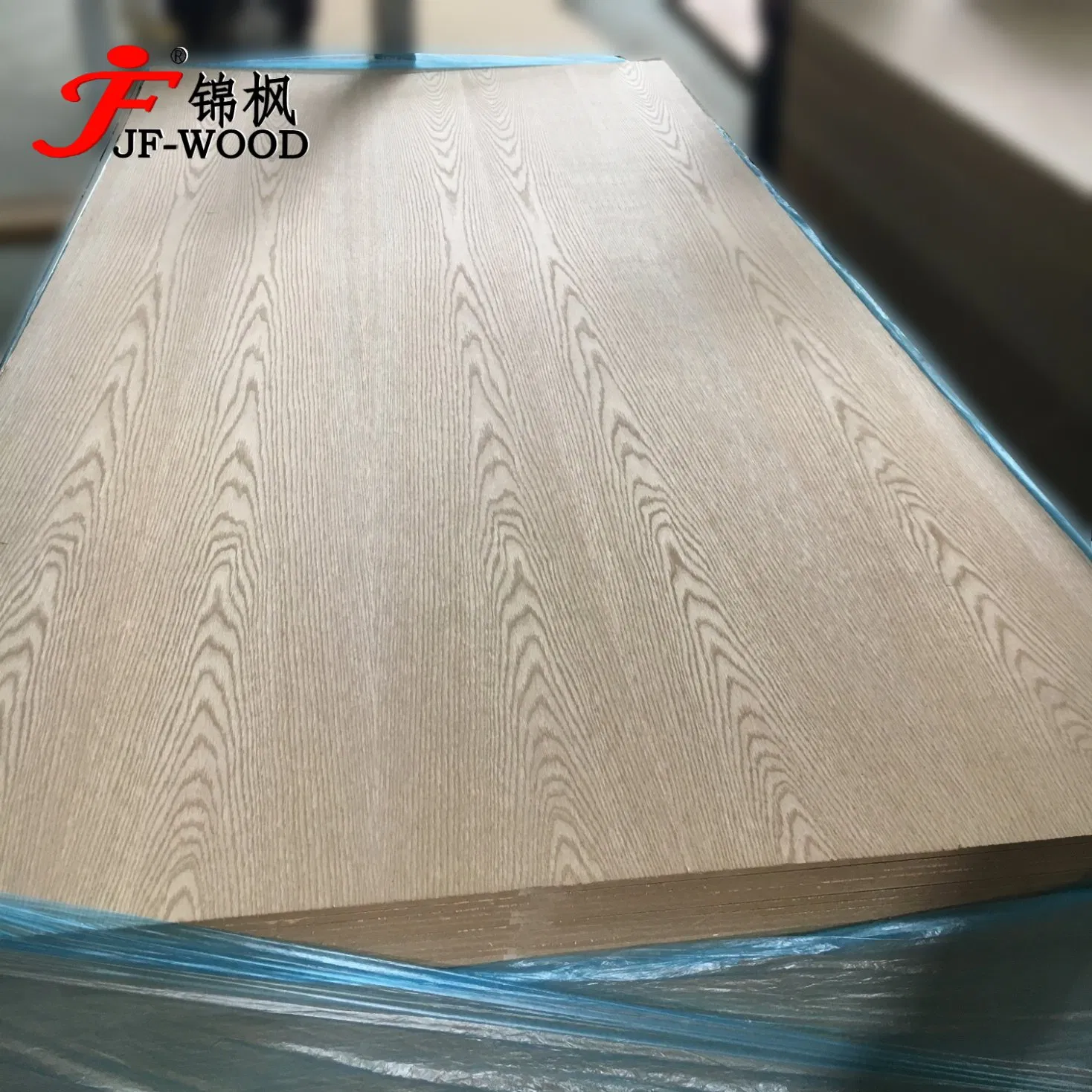 China Factory Direct 1220*2440mm Red Oak Natural Veneer MDF