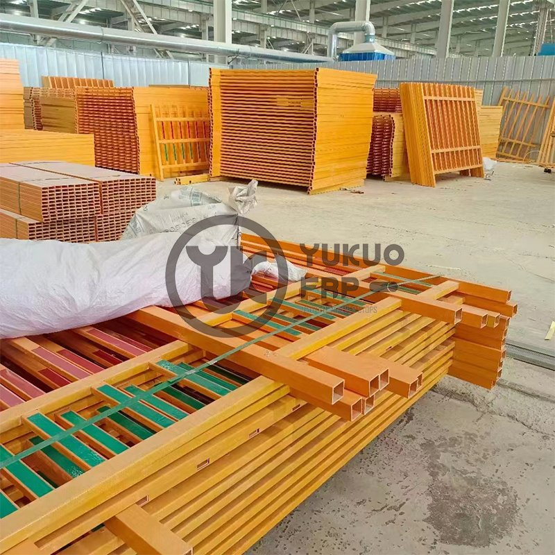 Chimney Fiberglass High Strength FRP Square Pipe Tube
