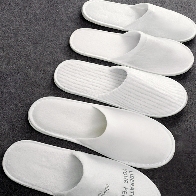 Free Sample of White Hotel Slippers Disposable Slippers for Guests Hotel Slipper