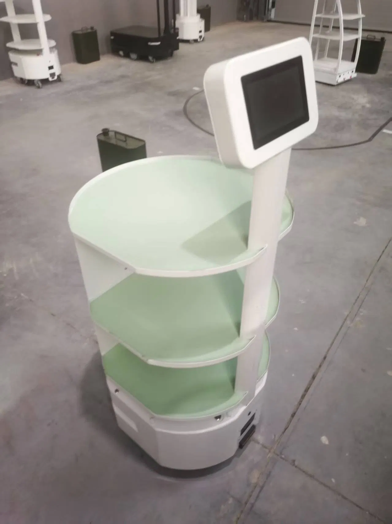 Smart Food Delivery Robots by Chuangwang: Quick & Fresh Meals