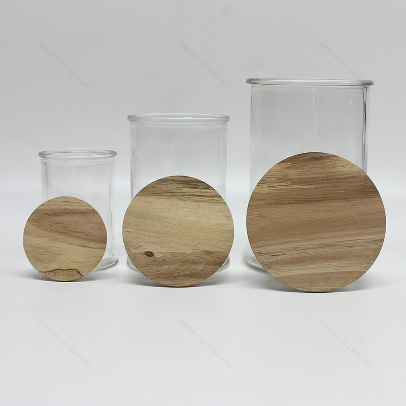 Wholesale Kitchen Storage Glass Storage Jar Set Spice Container Bottles with Silicone