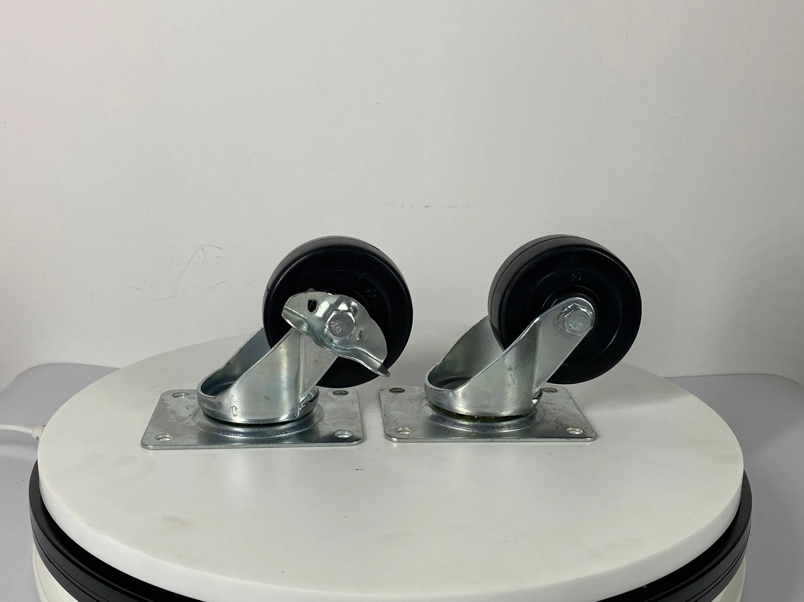 Excellent Quality Caster Wheels Apply to Bed/Chair/Stool/Rollerblade
