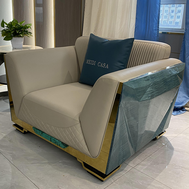 Комплект мебели для гостиной диван столик кресла