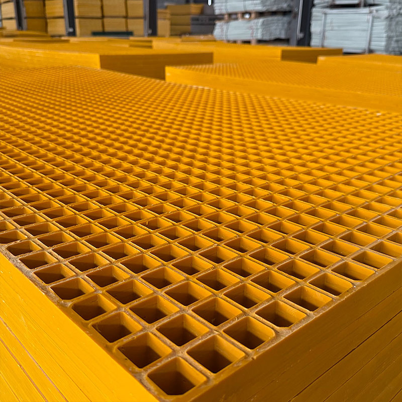 High Performance FRP Grating Produced China Anti-Corrosion Lightweight Mesh Panels Platform Usage Walkway Oil Plant Decking