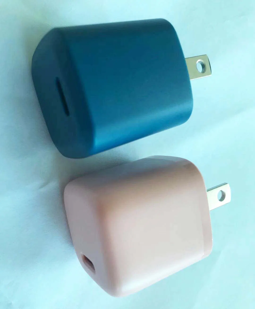 Зарядное устройство Youkos 20W USB-C для iPhone 12