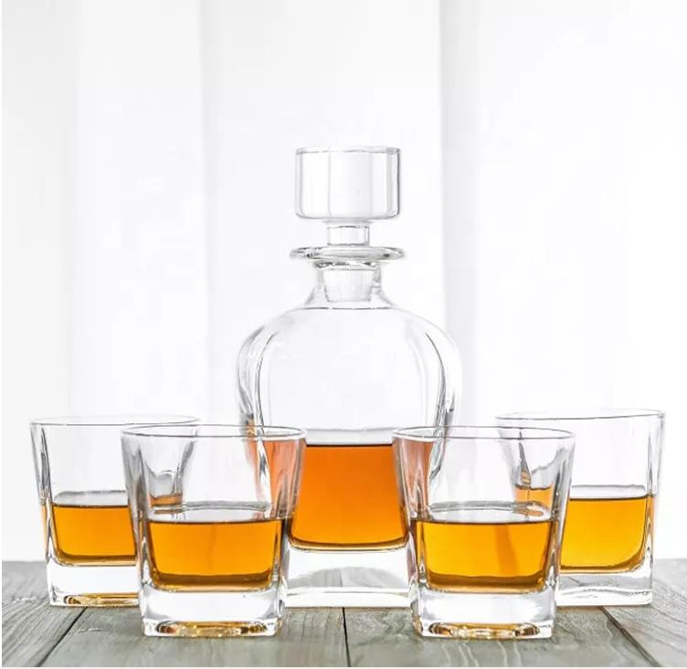 700 Ml Crystal Whisky Glass Set Popular Clear Round Whisky Decanters Set