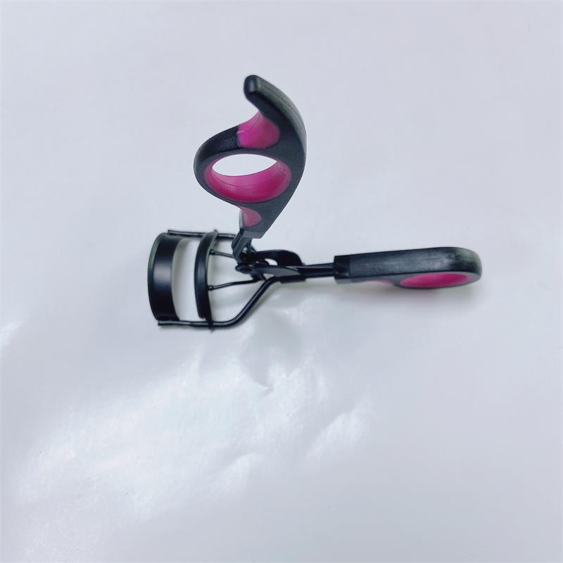 Beauty Custom Eyelash Curler Tools Black Eye Lash Curler Eyelash False Eyelash Curler with Double Injection Plastic Handle