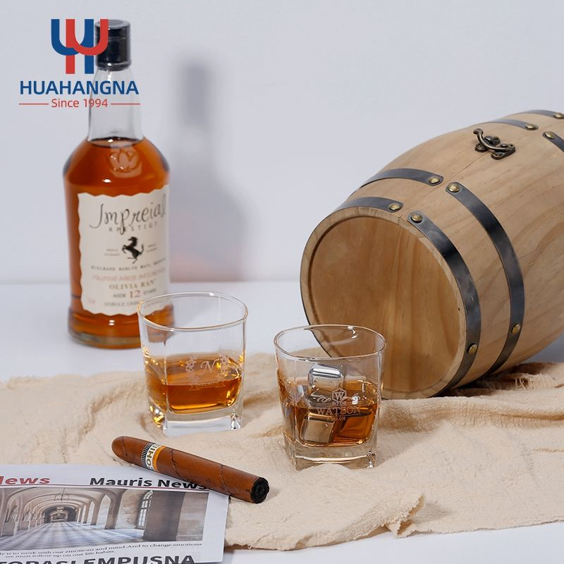 6 Granite Whiskey Rocks Chilling Stones and Unique 2 Crystal Clear Twisted Cocktail Whisky Glasses in Wood Barrel Gift Box