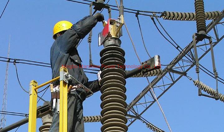 Insulating Flexible Ladder for Electrical Work