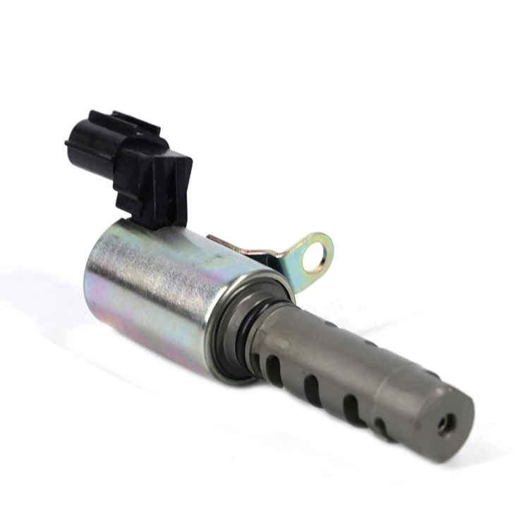Клапан регулировки распредвала Toyota 15330-21010