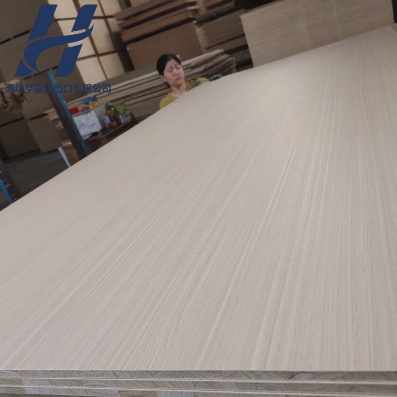 Hengjia 4*8FT 18mm Melamine Faced Block Board Laminated Wood Boards Blockboards for Furniture