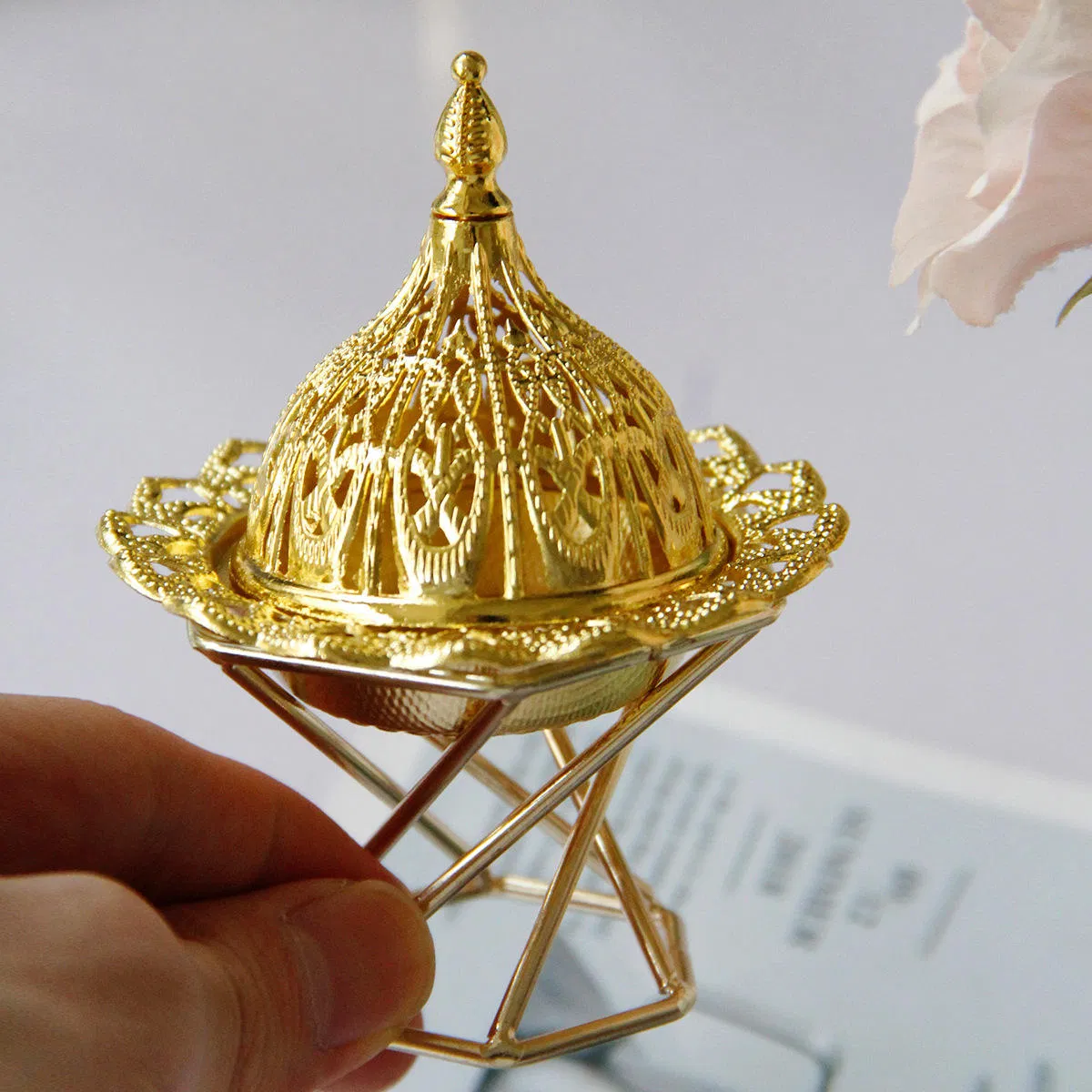 Wholesale Middle East Arab Incense Burner Metal Incense Burner