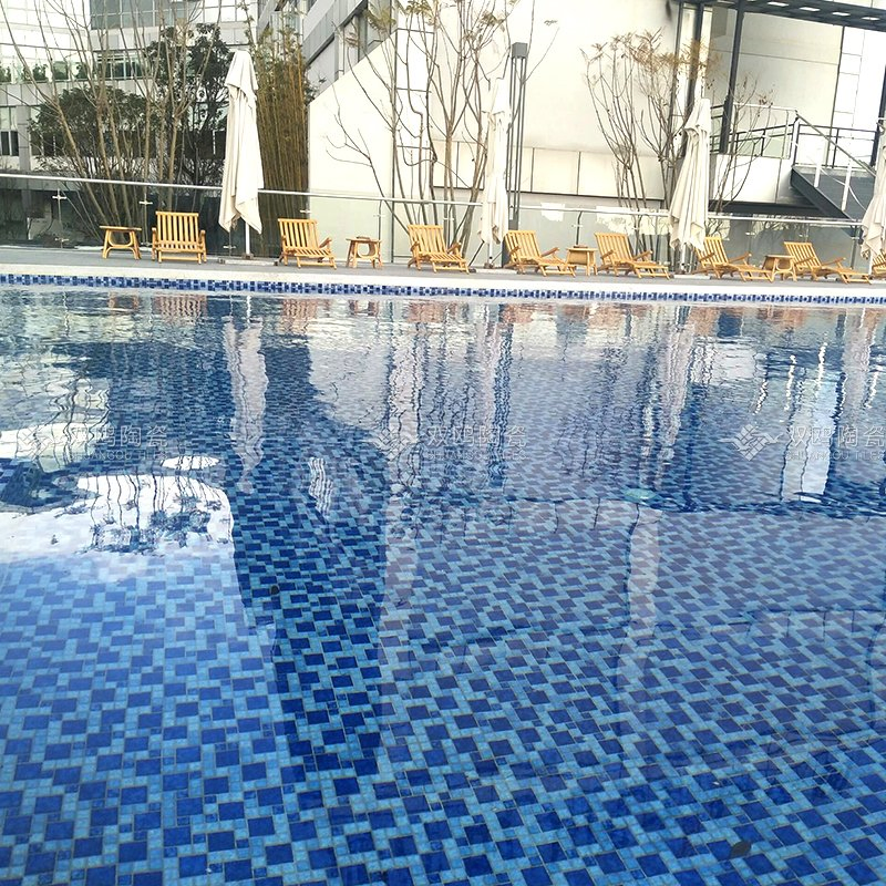 Durable and Stylish Glossy Swimming Floor Mosaic Tiles for Pools