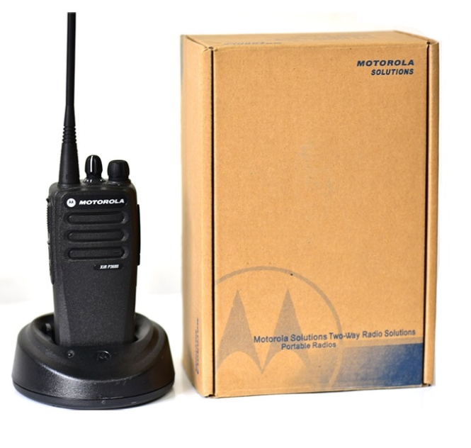 Портативная рация XIR P3688, дальность до 9 км, защита IP54