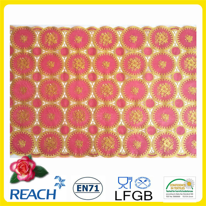 PVC Gold and Silver Lace Tablemat -29