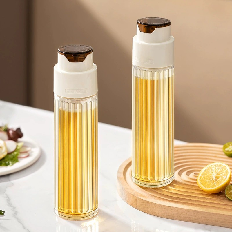 Kitchen Auto Flip Oil Dispenser 500ml Oil Bottle with Automatic Cap
