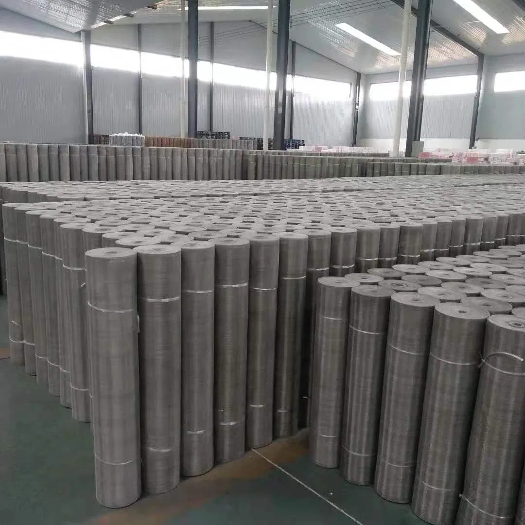 The South American Market Specializes in The Production and Supply of Aluminum Mesh and Mosquito Nets.