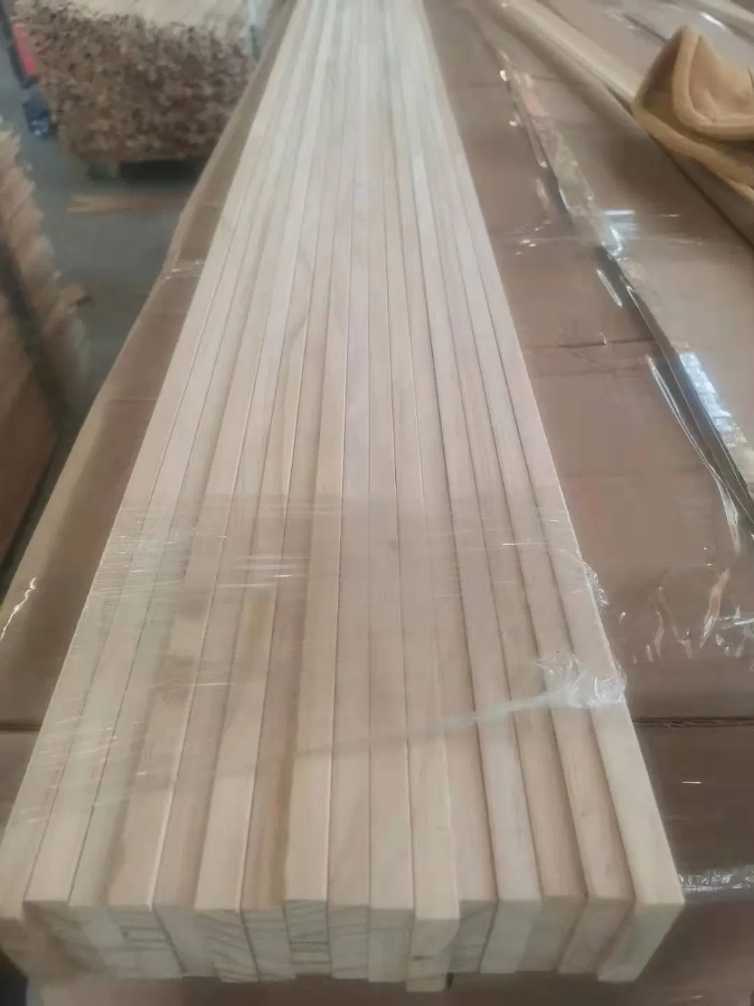 Decorative Furniture Architraves Raw Radiata Pine Wooden Crown Moulding