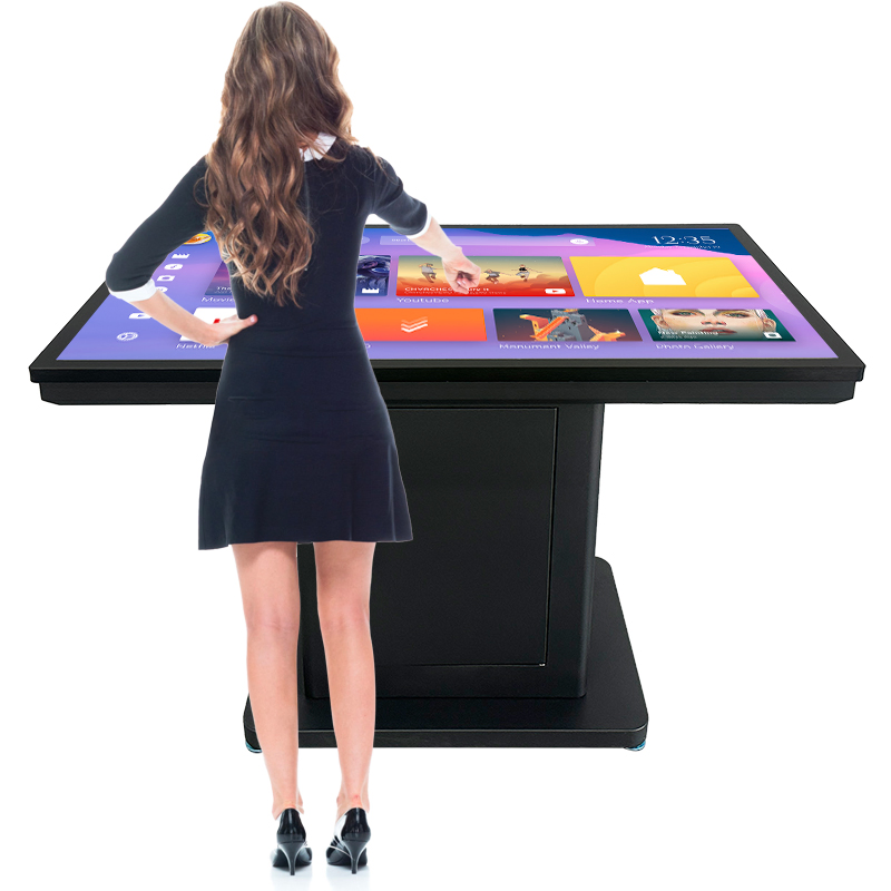 LCD Interactive Touch Screen Smart Table for Engaging Gameplay Experiences